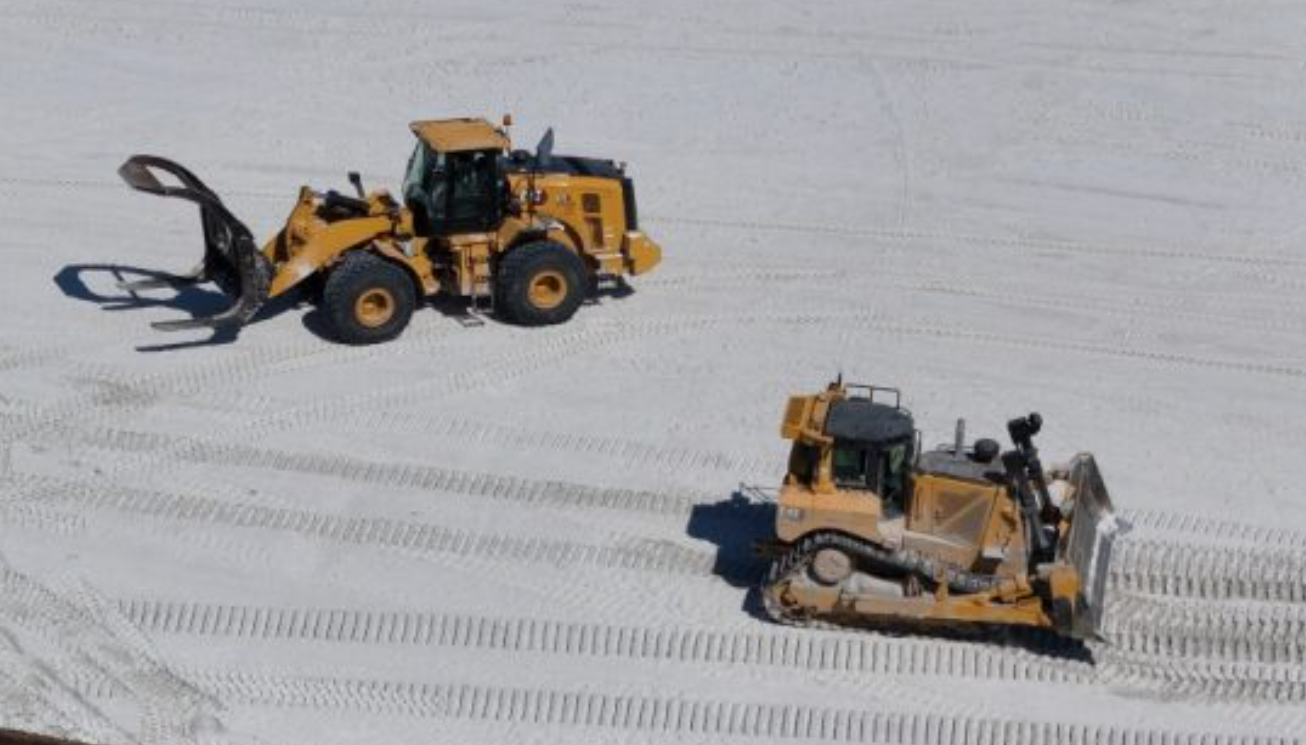 Beach Renourishment Equipment photo